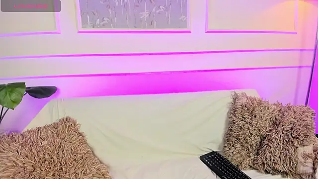 AliceMadnes online show from 23, 3, 2026