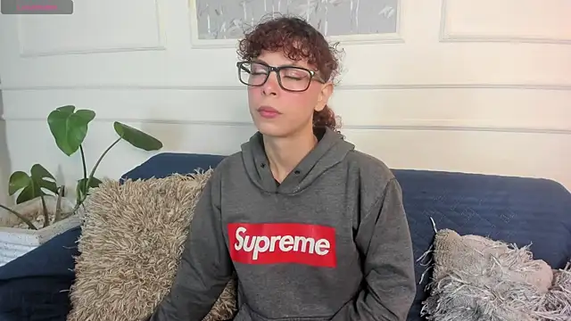 AliceMadnes online show from 11, 3, 2026