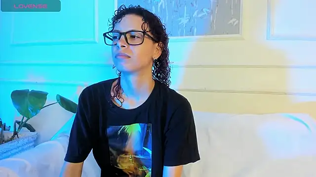 AliceMadnes online show from 29, 3, 2026