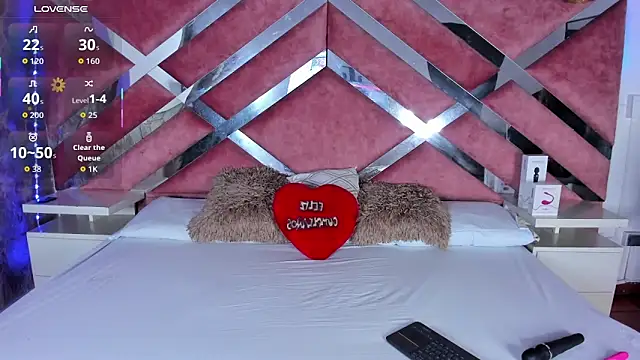 Lily Queen30 online show from 20, 11, 2025