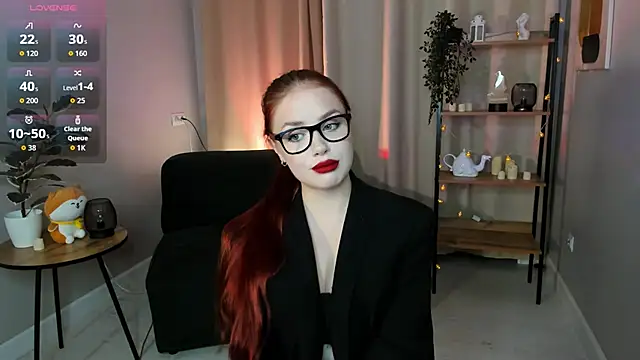 Snapshot of redhead_ariel chatting on 6, 11, 2025 redhead ariel online show from 6, 11, 2025