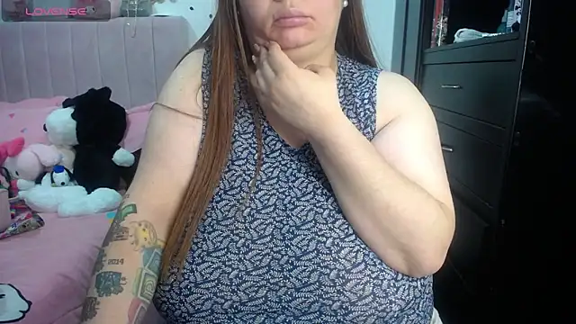 Snapshot of kattybbwbigboobs_ chatting on 22, 4, 2026 kattybbwbigboobs online show from 22, 4, 2026