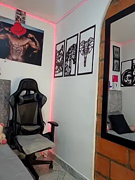 MIKE KILIANjs online show from 4, 2, 2026