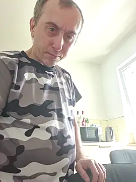 TirelessLot3 online show from 17, 5, 2026