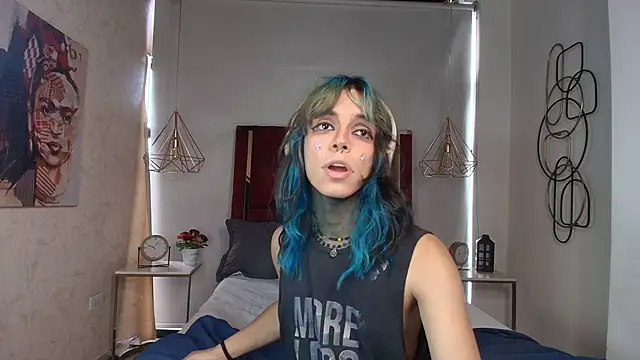 Snapshot of luxiel_ chatting on 22, 5, 2026 luxiel online show from 22, 5, 2026