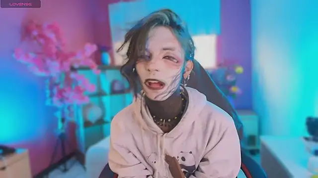 luxiel  online show from 27, 3, 2026