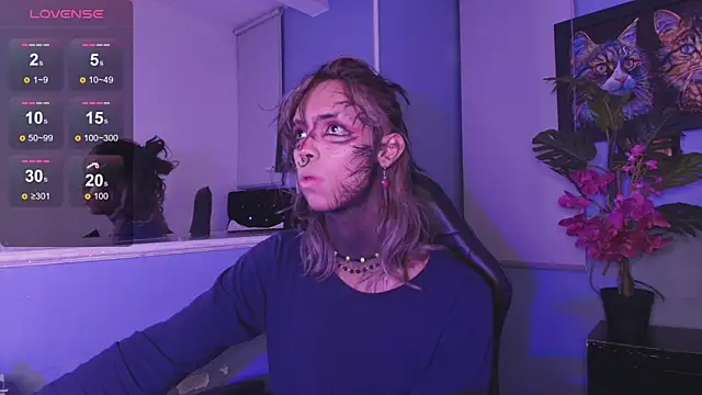 luxiel  online show from 13, 11, 2025