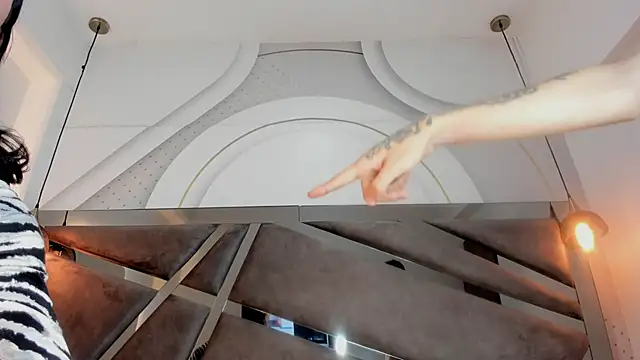 isaa and juanjo online show from 14, 2, 2026