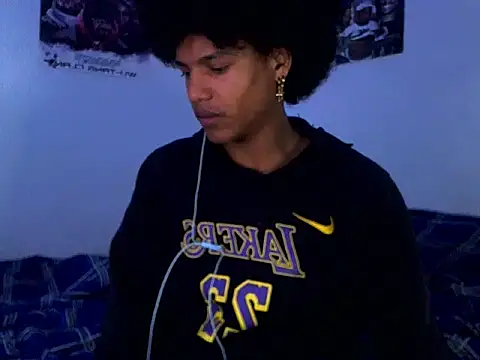 Snapshot of Arthur_1126 chatting on 20, 11, 2025 Arthur 1126 online show from 20, 11, 2025