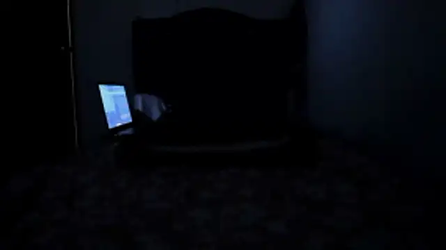 quenn-squirtanal online show from 2, 4, 2026