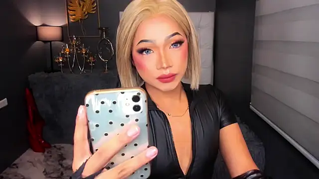 GwennGoddess online show from 8, 2, 2026