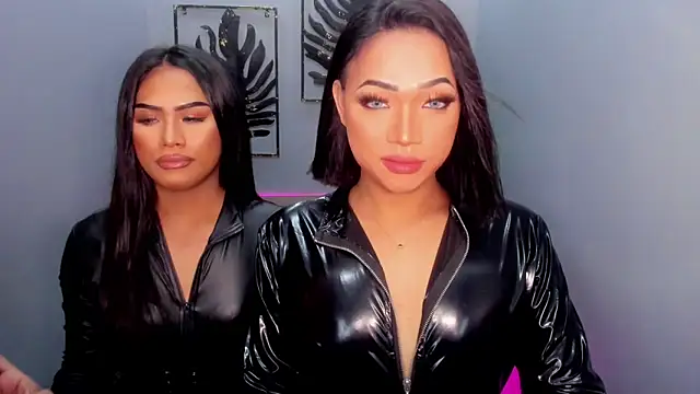 GwennGoddess online show from 3, 12, 2025