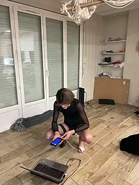 samia42 online show from 5, 4, 2026