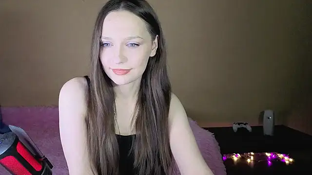 Mia Montary online show from 28, 11, 2025