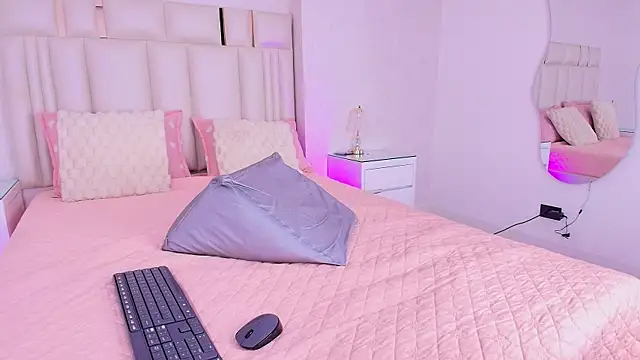 alanarose18 online show from 25, 5, 2026