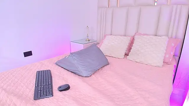 alanarose18 online show from 19, 5, 2026
