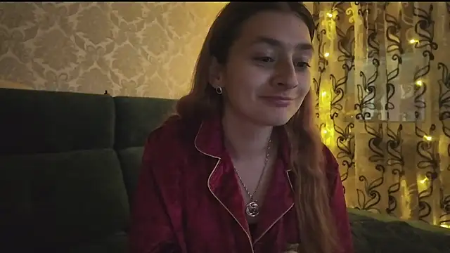 Snapshot of SweetLiaison chatting on 7, 2, 2026 SweetLiaison online show from 7, 2, 2026