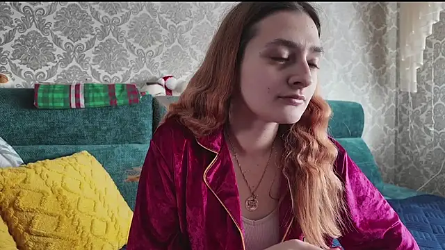 Snapshot of SweetLiaison chatting on 11, 2, 2026 SweetLiaison online show from 11, 2, 2026