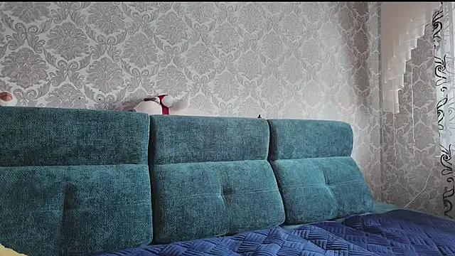 Snapshot of SweetLiaison chatting on 5, 2, 2026 SweetLiaison online show from 5, 2, 2026