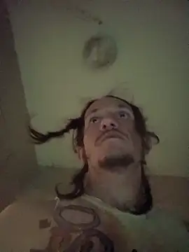 Snapshot of White_chocolate69 chatting on 5, 1, 2026 White chocolate69 online show from 5, 1, 2026