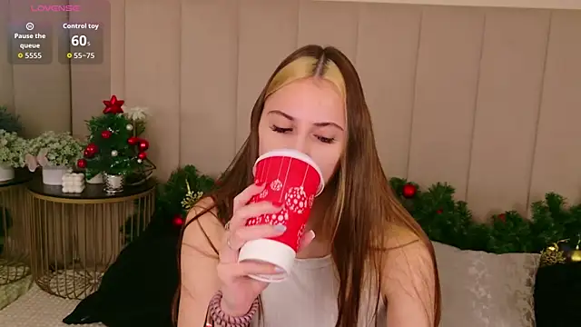 AriaBe11 online show from 20, 12, 2025