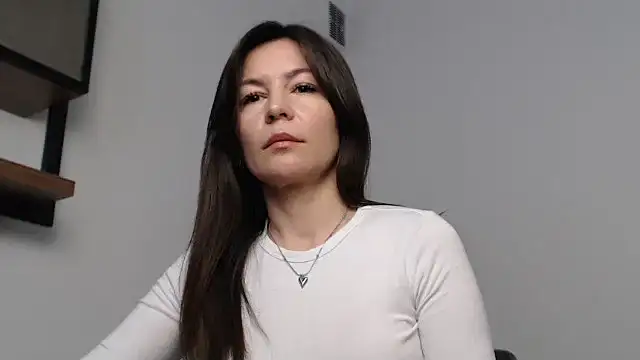 Veronichkaaa online show from 13, 3, 2026