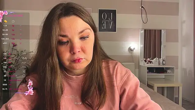 Snapshot of liliaMaivis chatting on 14, 11, 2025 liliaMaivis online show from 14, 11, 2025