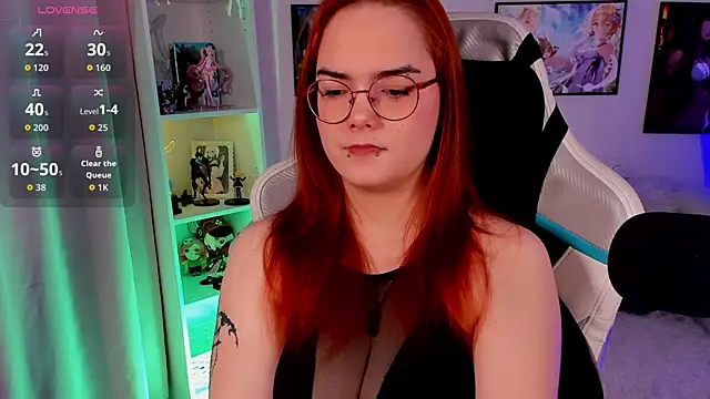 Snapshot of Lily__Evans chatting on 23, 2, 2026 Lily Evans online show from 23, 2, 2026