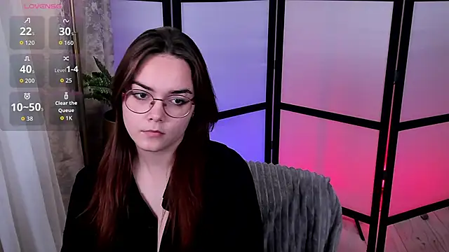 Snapshot of Lily__Evans chatting on 4, 12, 2025 Lily Evans online show from 4, 12, 2025