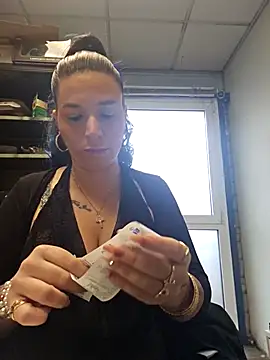 olga tentation online show from 4, 4, 2026