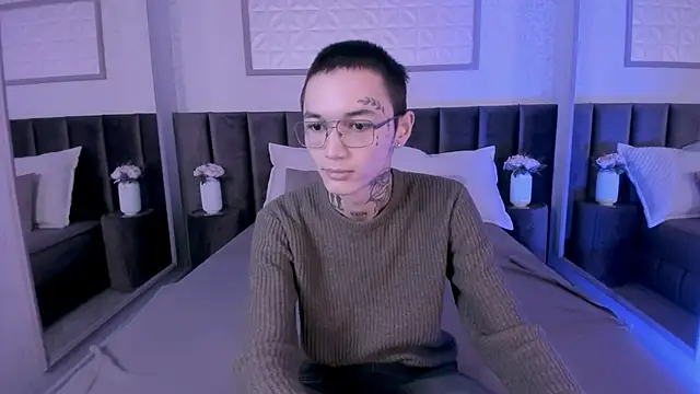 Ionarne online show from 8, 11, 2025