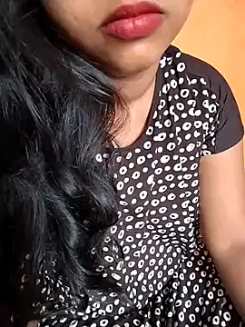 Sexy Divya   online show from 17, 5, 2026