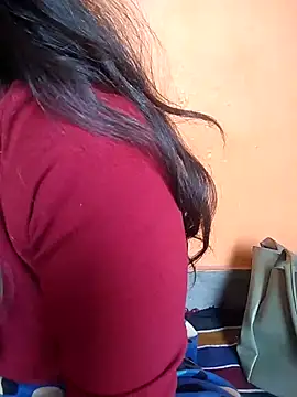 Sexy Divya   online show from 7, 5, 2026