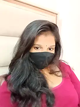 Sexy Divya   online show from 17, 11, 2025