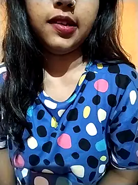 Sexy Divya   online show from 1, 6, 2026