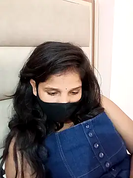 Sexy Divya   online show from 15, 11, 2025