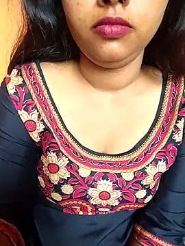 Sexy Divya   online show from 5, 5, 2026