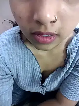 Sexy Divya   online show from 13, 3, 2026