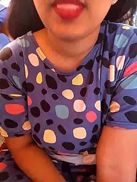 Sexy Divya   online show from 20, 4, 2026