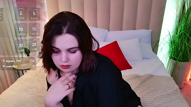 Rebecca  Moon online show from 27, 11, 2025