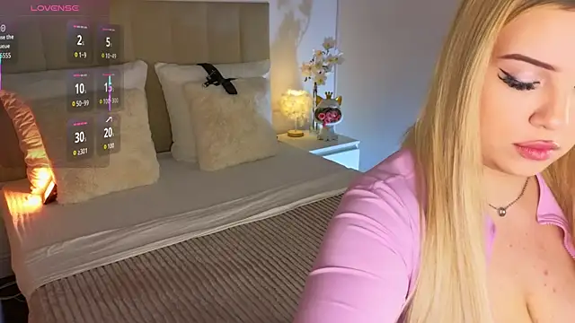 KilianaNoir online show from 30, 11, 2025