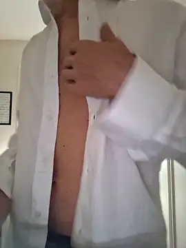 Snapshot of CuteDaddy92 chatting on 4, 3, 2026 CuteDaddy92 online show from 4, 3, 2026