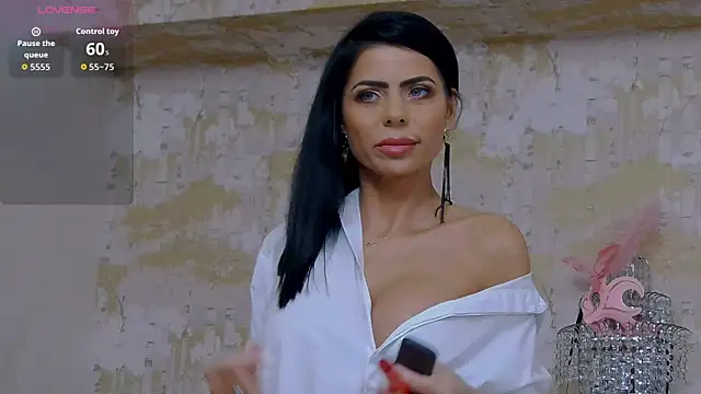 NicoleSmyth online show from 14, 11, 2025