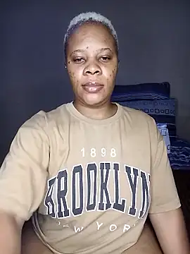 Emmylove-xr25 online show from 15, 1, 2026