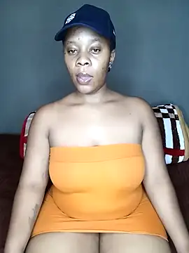 Emmylove-xr25 online show from 28, 11, 2025