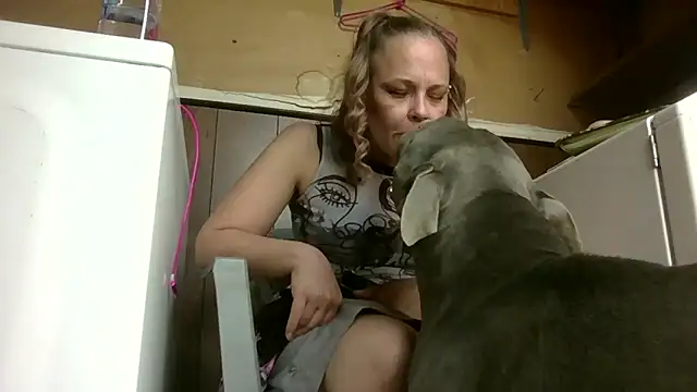 nikkibae33 online show from 12, 4, 2026