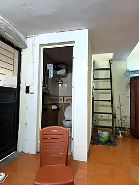 Lynly k2 online show from 4, 3, 2026