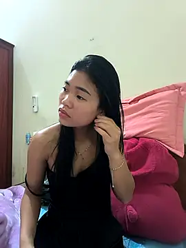 Lynly k2 online show from 14, 3, 2026