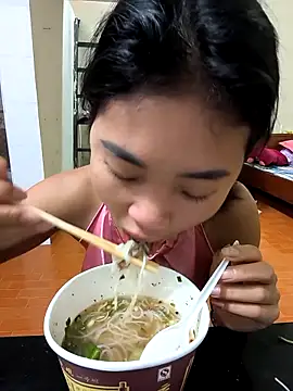 Lynly k2 online show from 10, 3, 2026