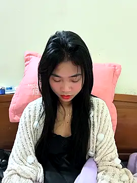 Lynly k2 online show from 7, 3, 2026